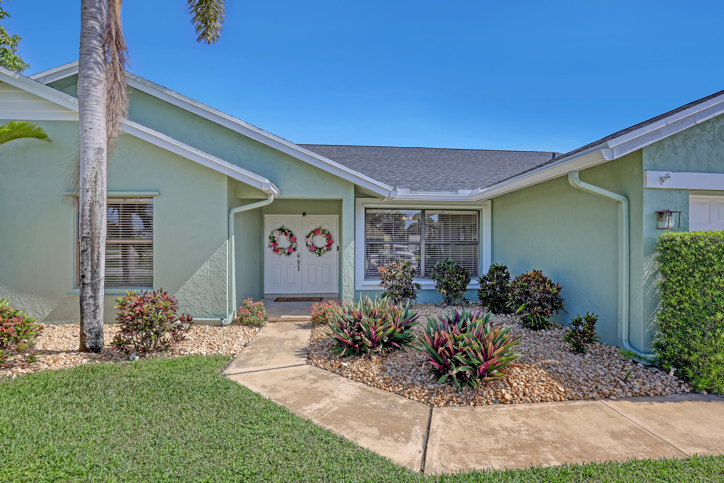 13785 Exotica Lane