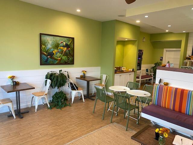2213 Dixie Highway