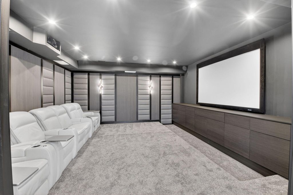 Photo of 19787 Oakbrook Circle, Boca Raton, FL 33434 (MLS # R11169188)