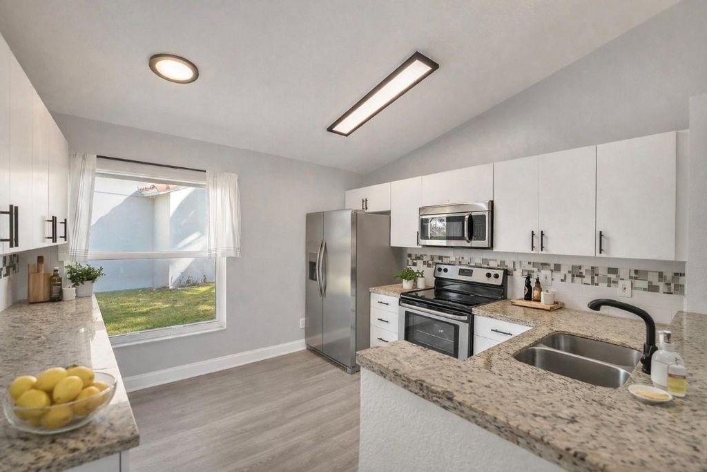 Photo of 1116 SW 180 Terrace, Pembroke Pines, FL 33029 (MLS # F10544072)