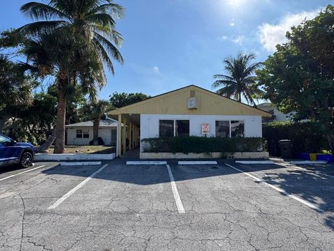 110 Cascade Lane 2 Palm Beach Shores FL 33404