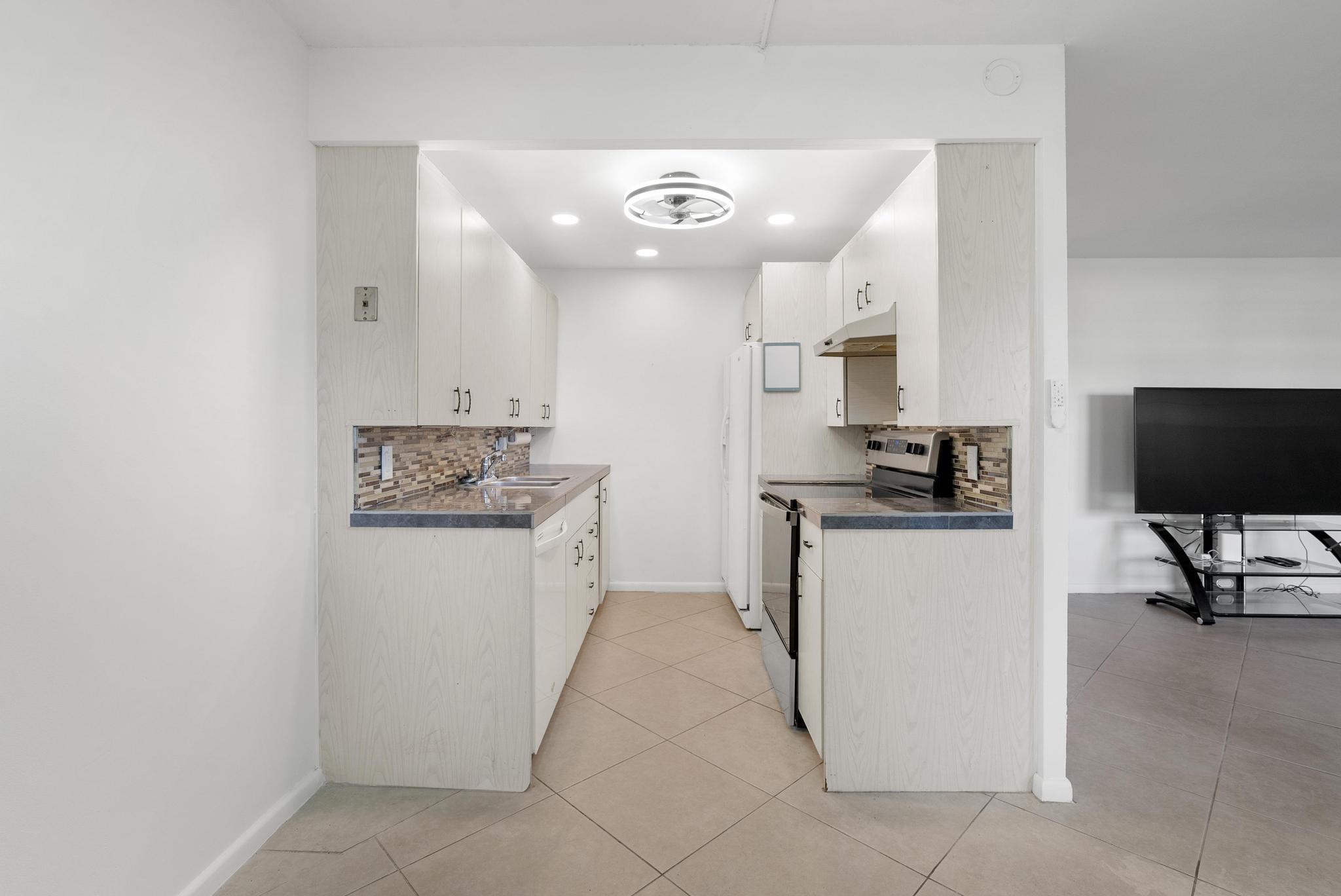 Exeter D At Century Village - Residential Lease