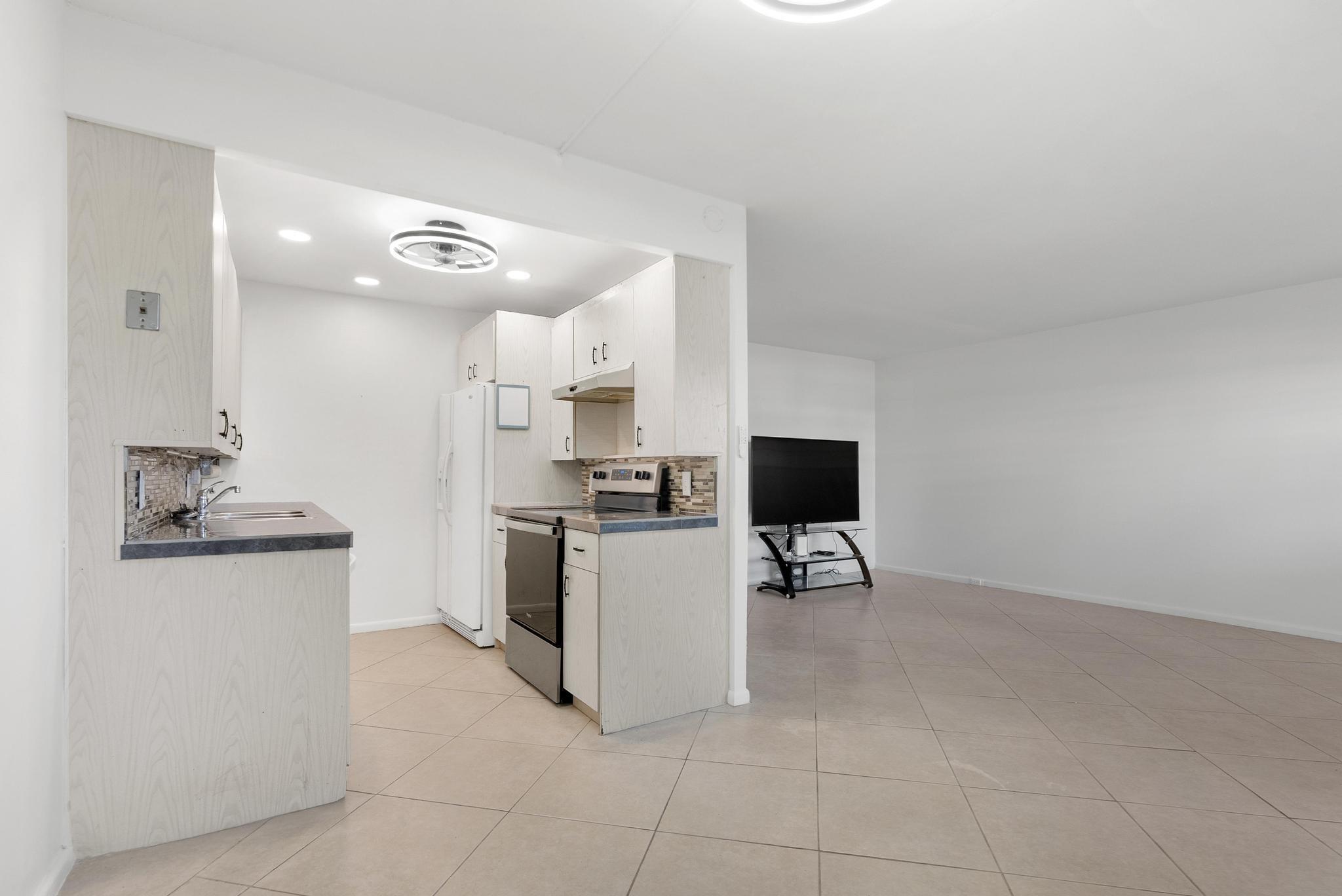 Exeter D At Century Village - Residential Lease