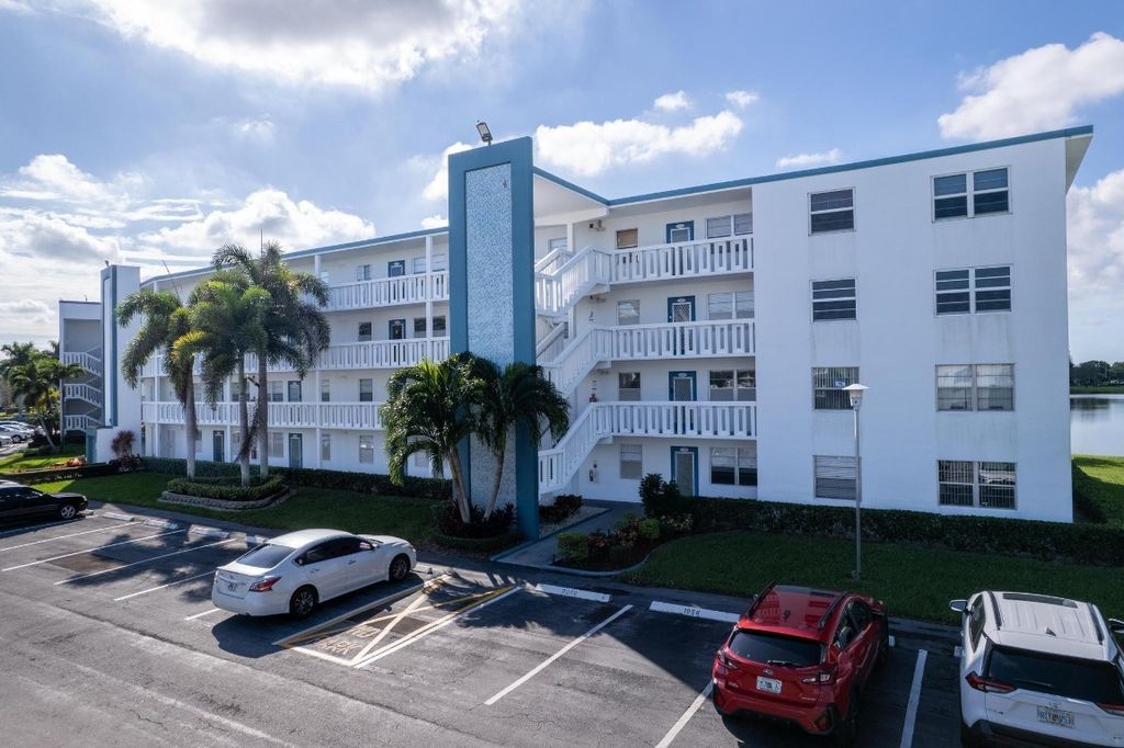 Photo of 1056 Exeter D #1056, Boca Raton, FL 33434 (MLS # F10535803)