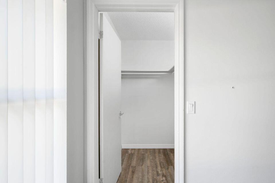 LAKEWOOD PARK UNIT 9 - Residential Lease