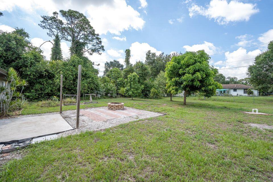 LAKEWOOD PARK UNIT 9 - Residential Lease