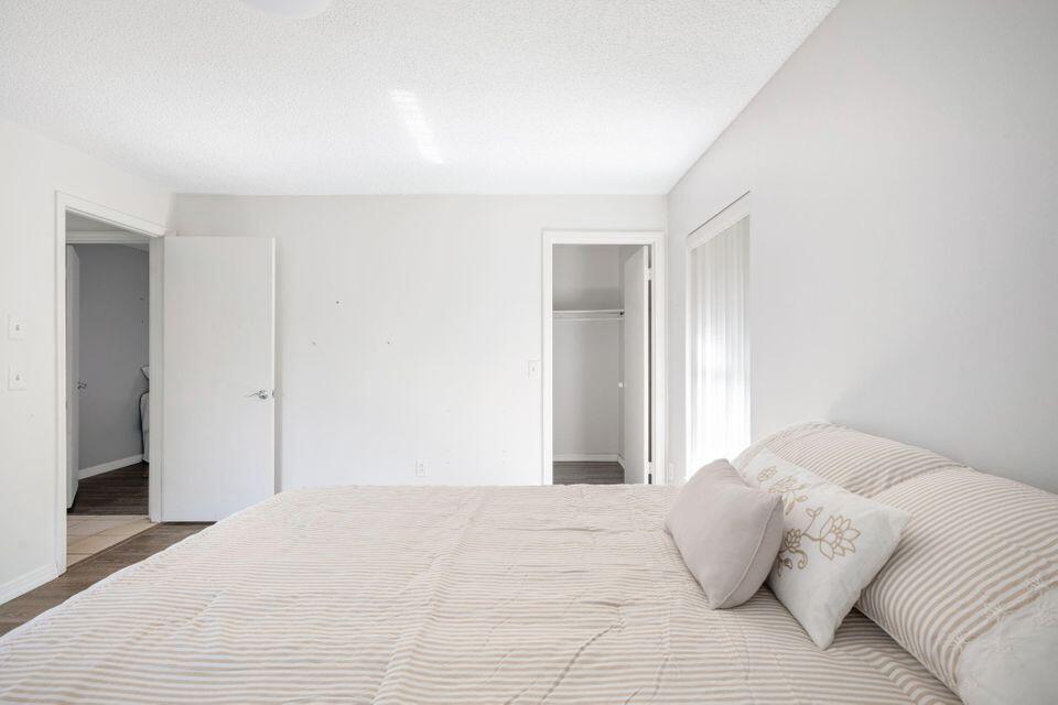 LAKEWOOD PARK UNIT 9 - Residential Lease