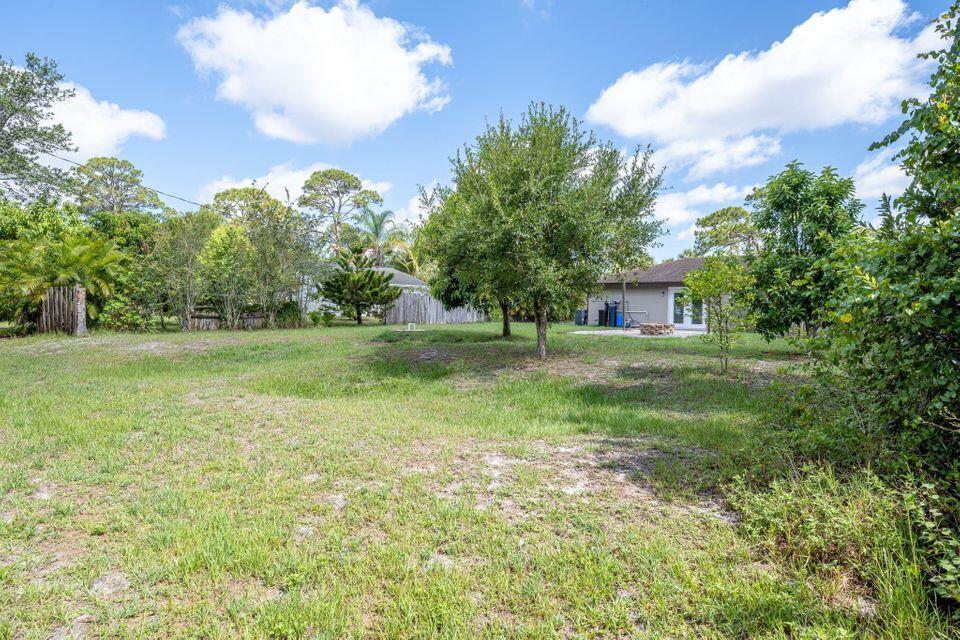 LAKEWOOD PARK UNIT 9 - Residential Lease