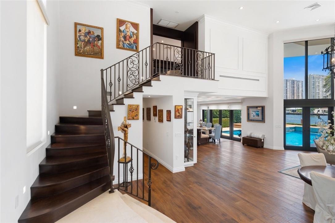 PALM RIDGE - Residential