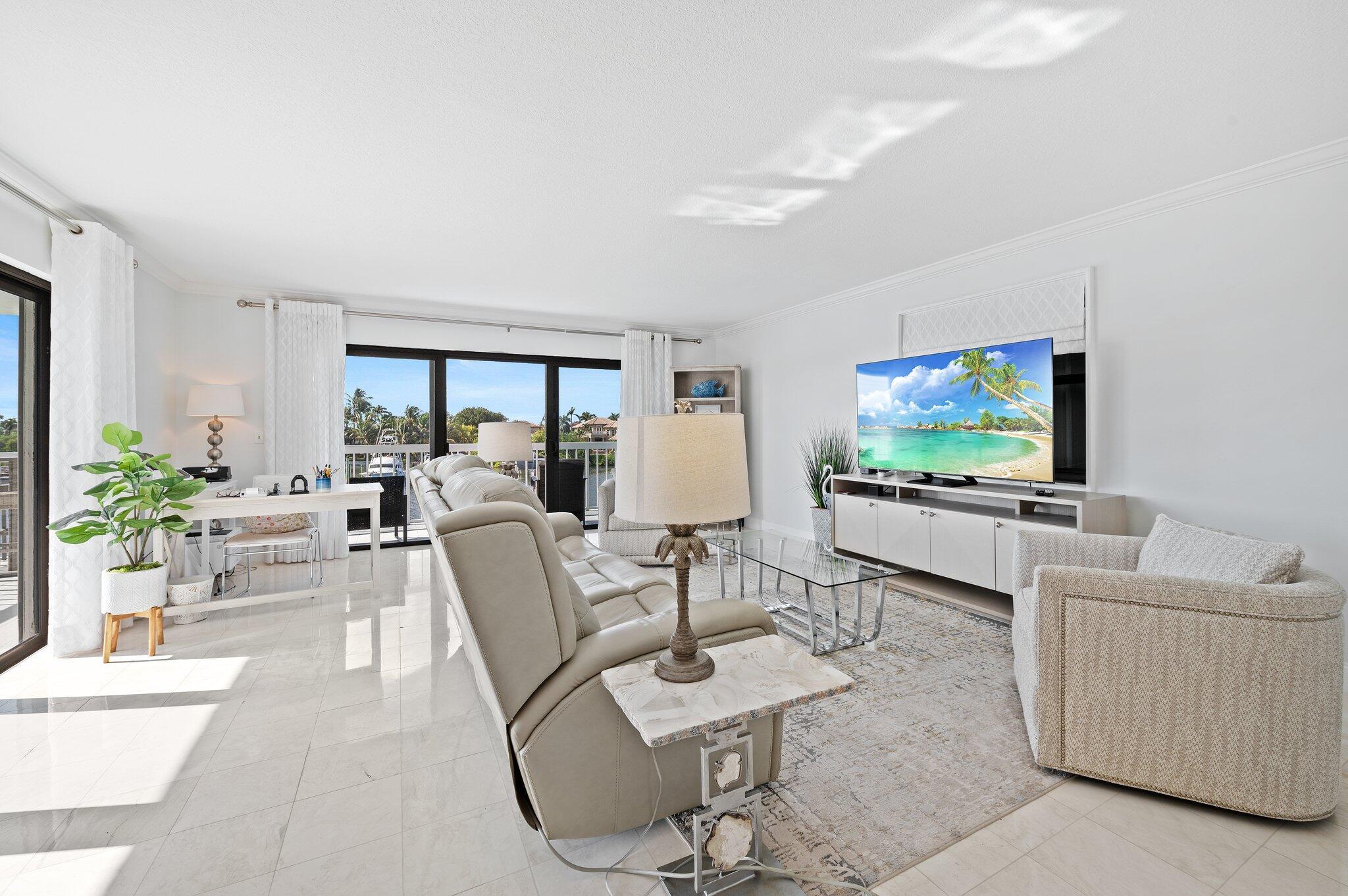 3501 S Ocean Boulevard 307