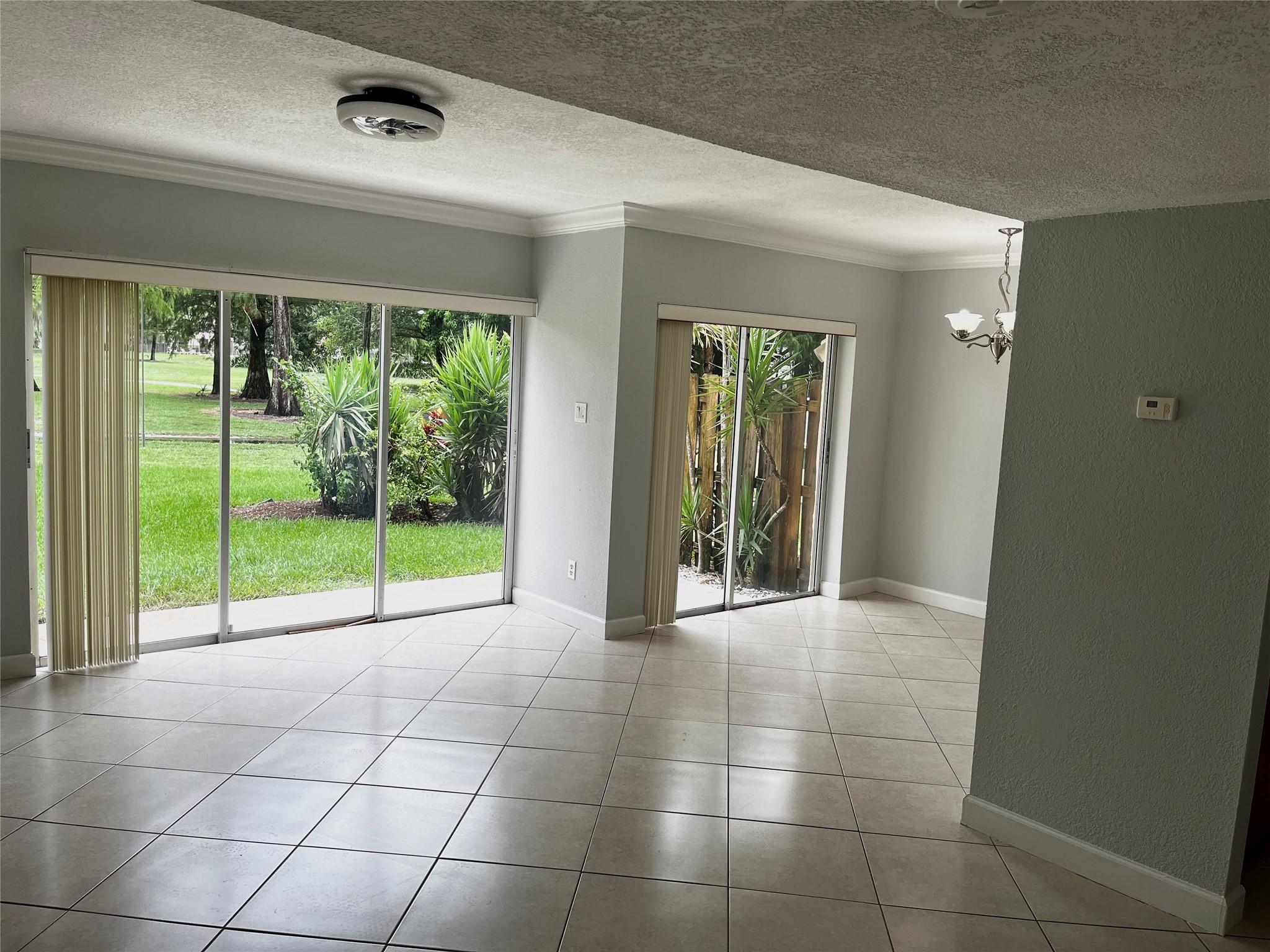 Sandpebbles Townhouse - Residential Lease