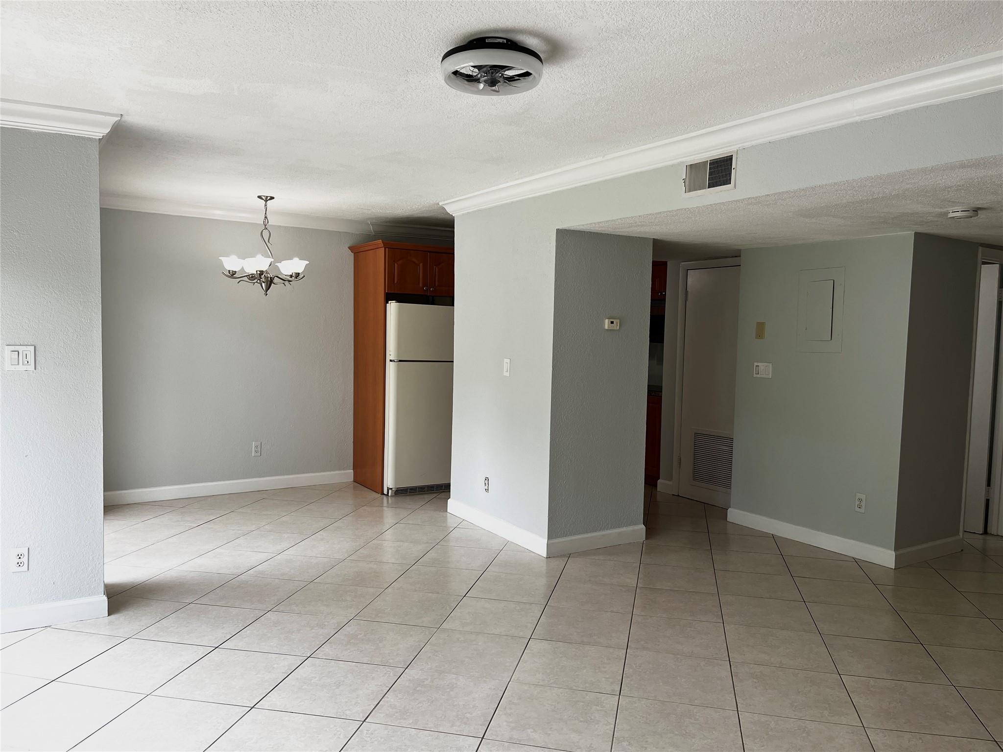 Sandpebbles Townhouse - Residential Lease