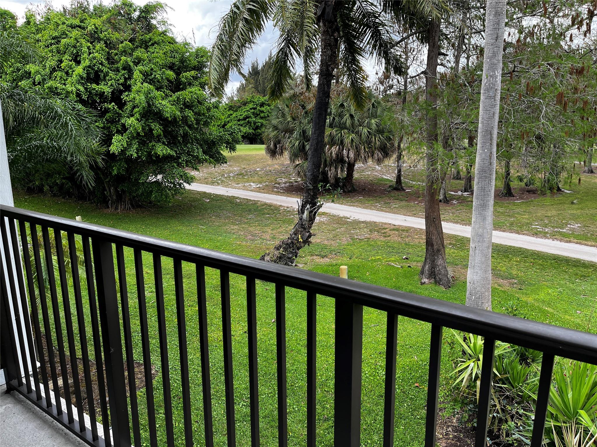 Sandpebbles Townhouse - Residential Lease