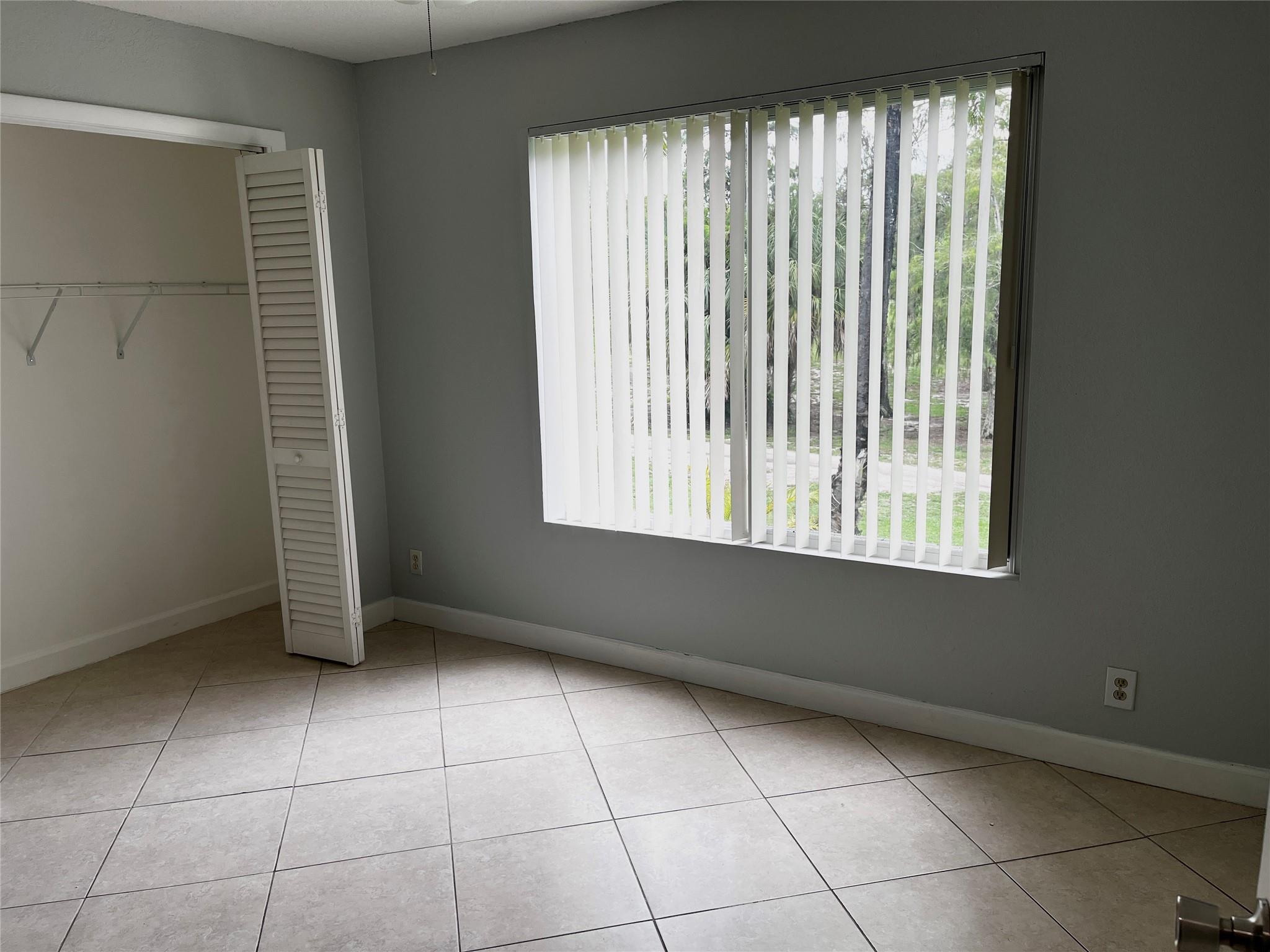 Sandpebbles Townhouse - Residential Lease