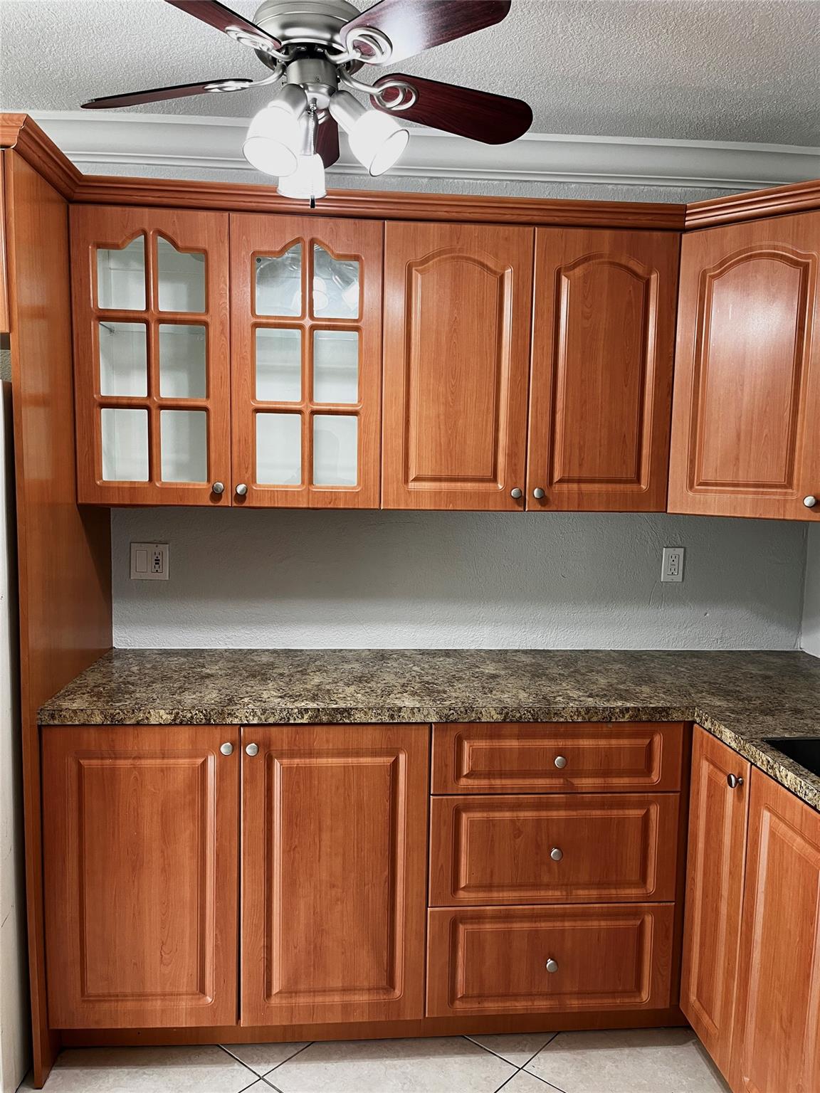 Sandpebbles Townhouse - Residential Lease