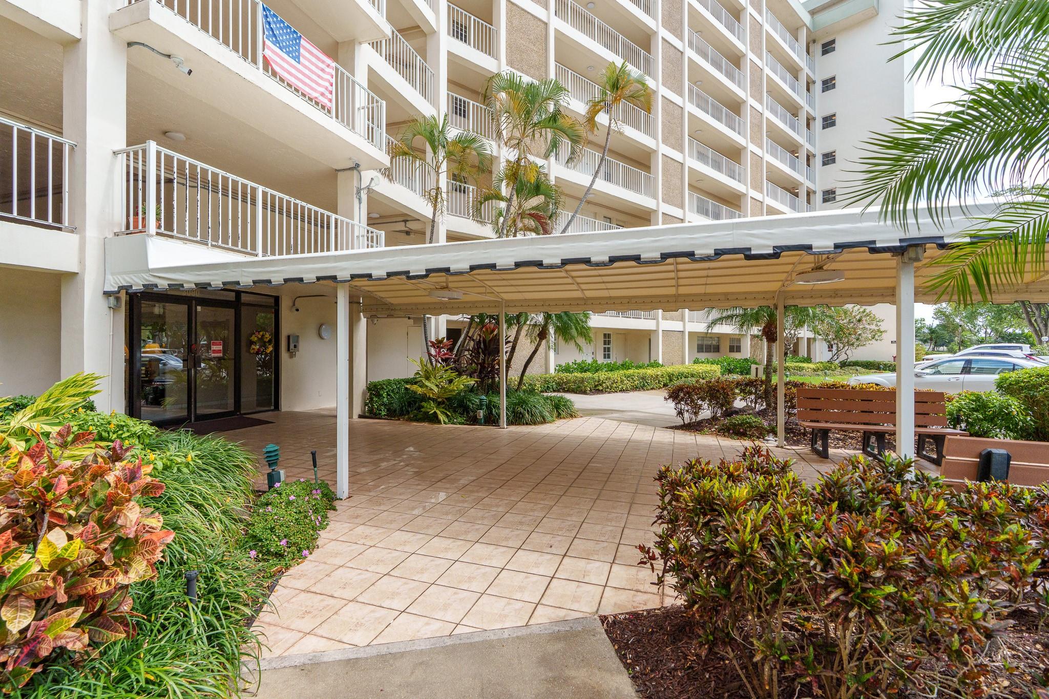 3090 N Course Dr 209