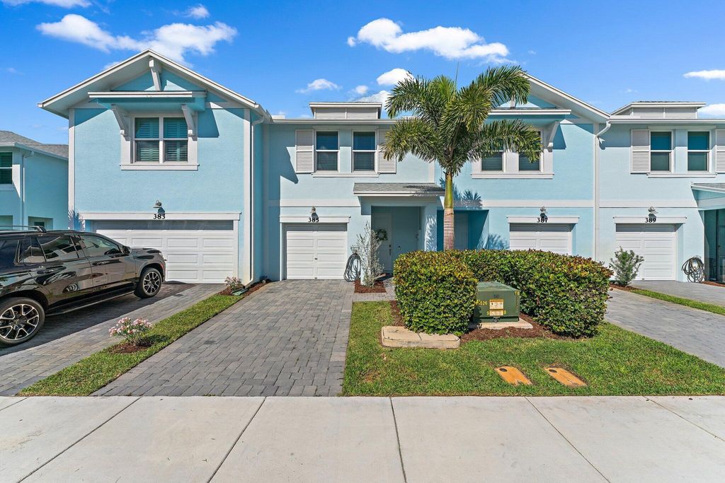 Photo of 385 SE Sea Hunt Way, Stuart, FL 34994 (MLS # R10960697)