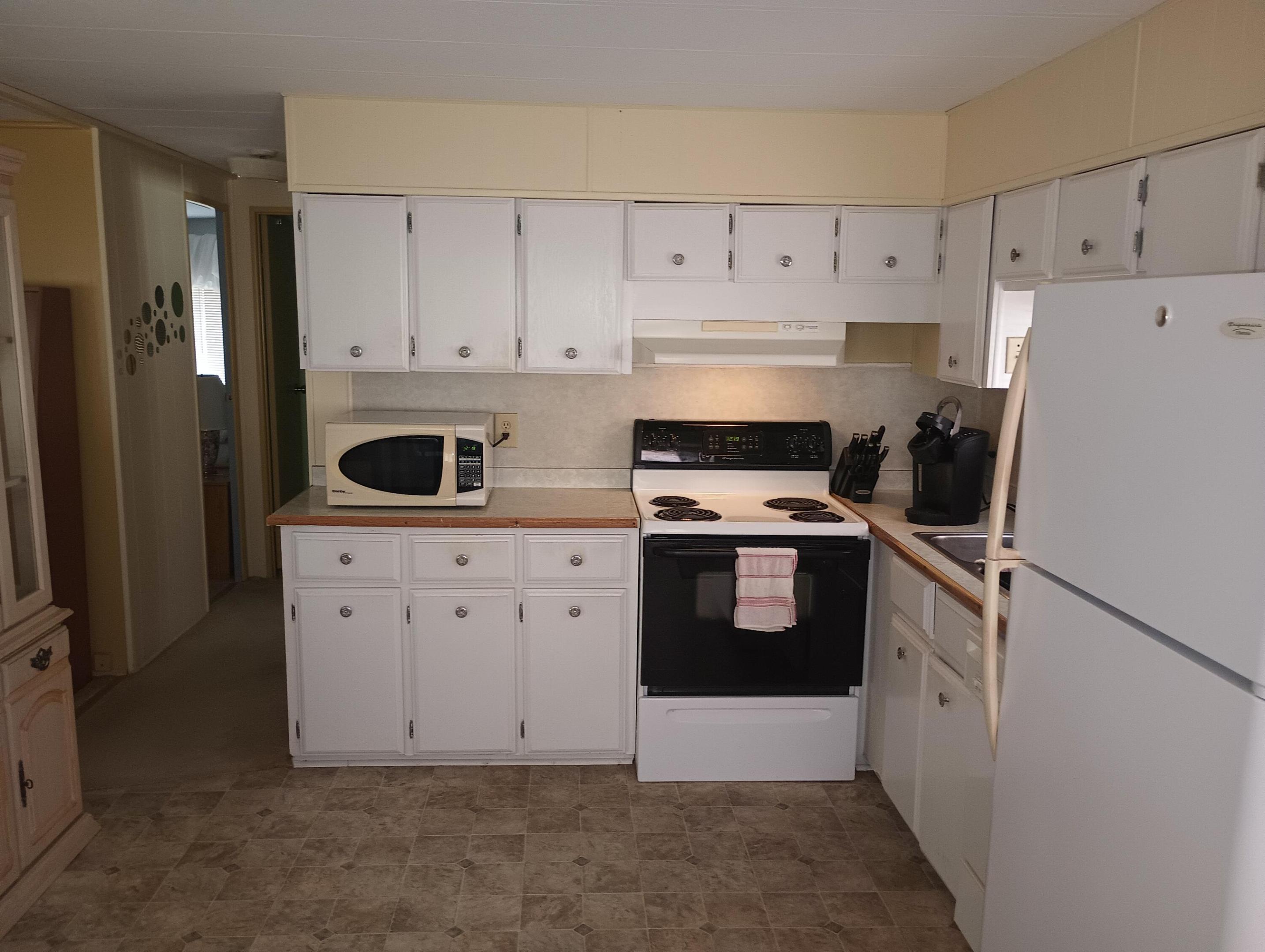 Spanish Lakes One - Residential