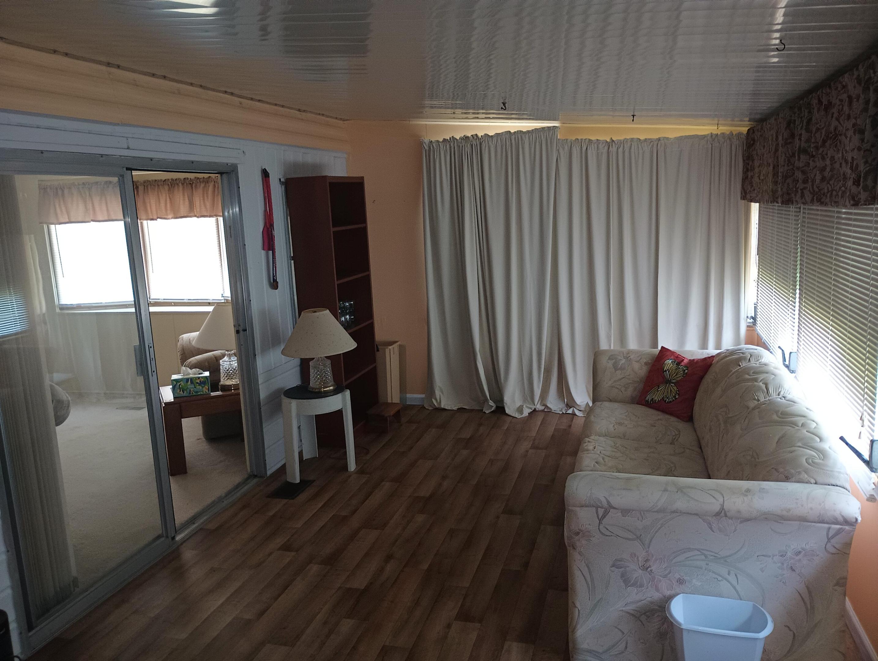 Spanish Lakes One - Residential