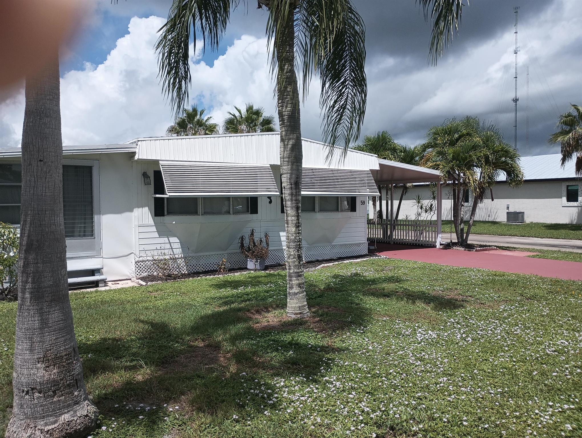 Spanish Lakes One - Residential