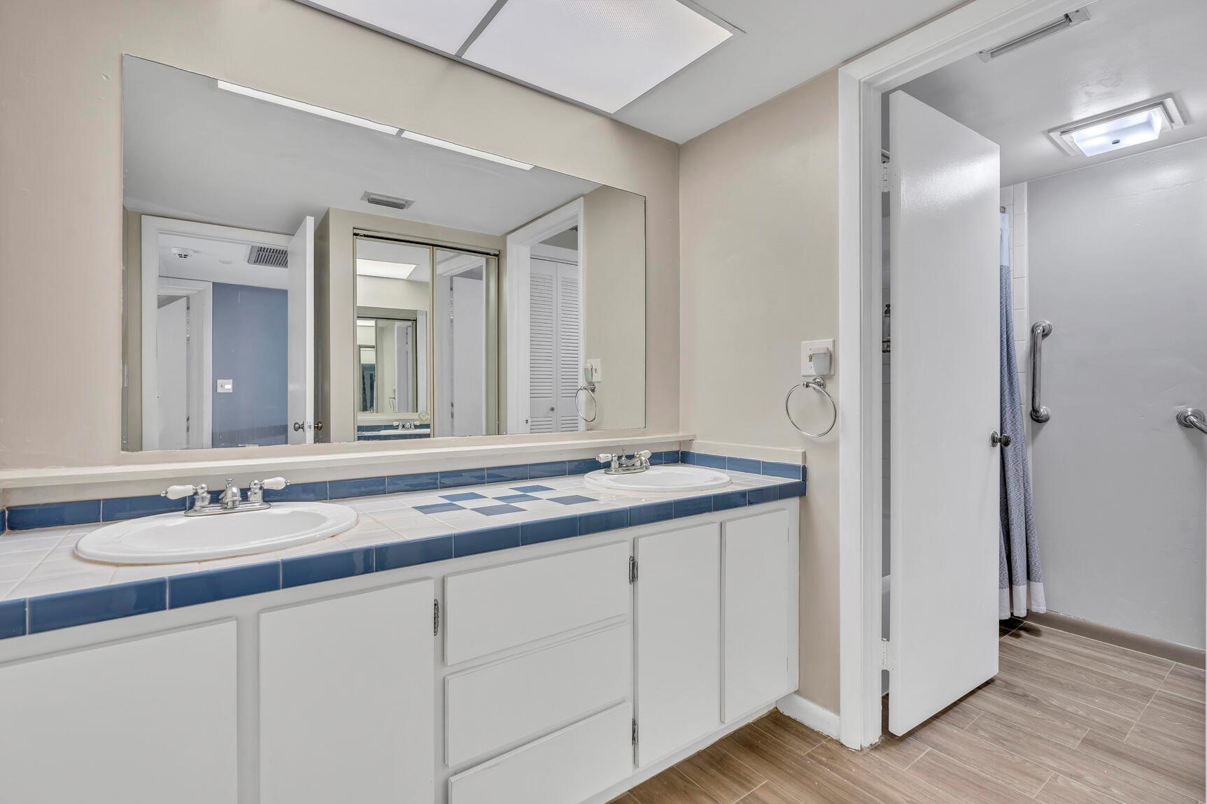 CHERRY LANE - Residential