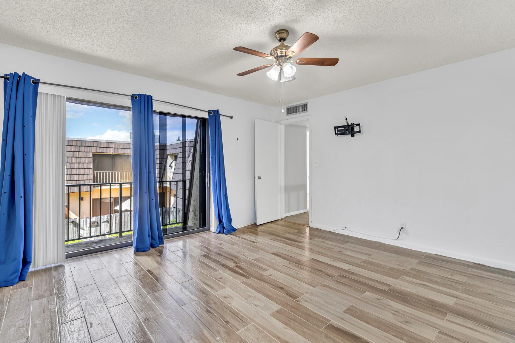 CHERRY LANE - Residential