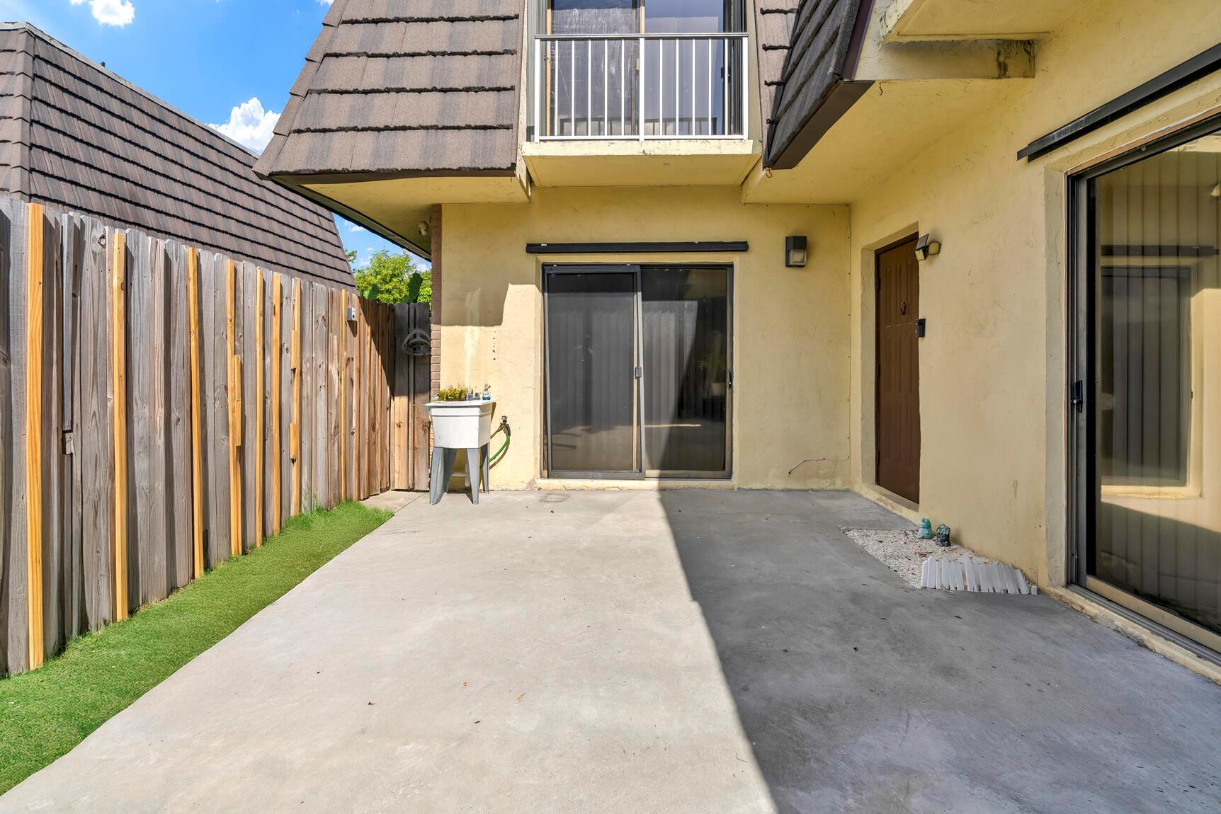 CHERRY LANE - Residential