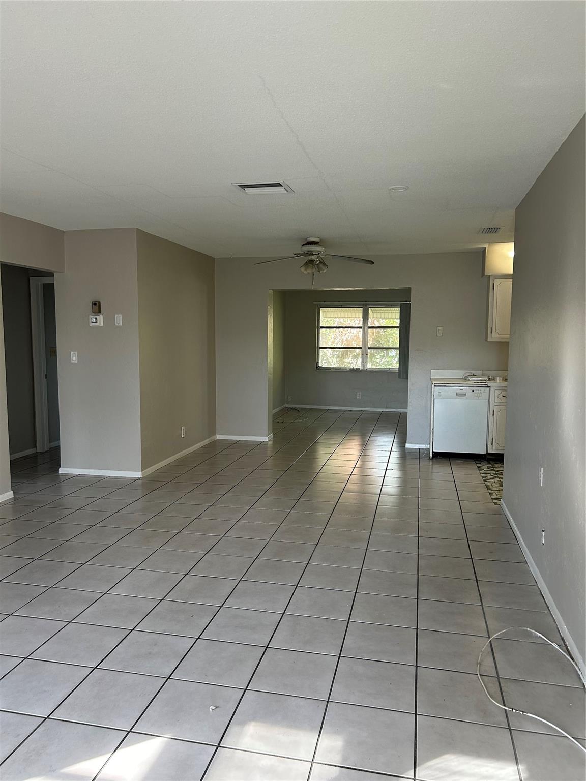 Vanguard Village In The - Residential