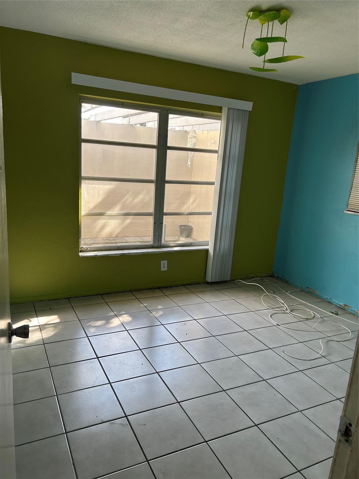 Vanguard Village In The - Residential