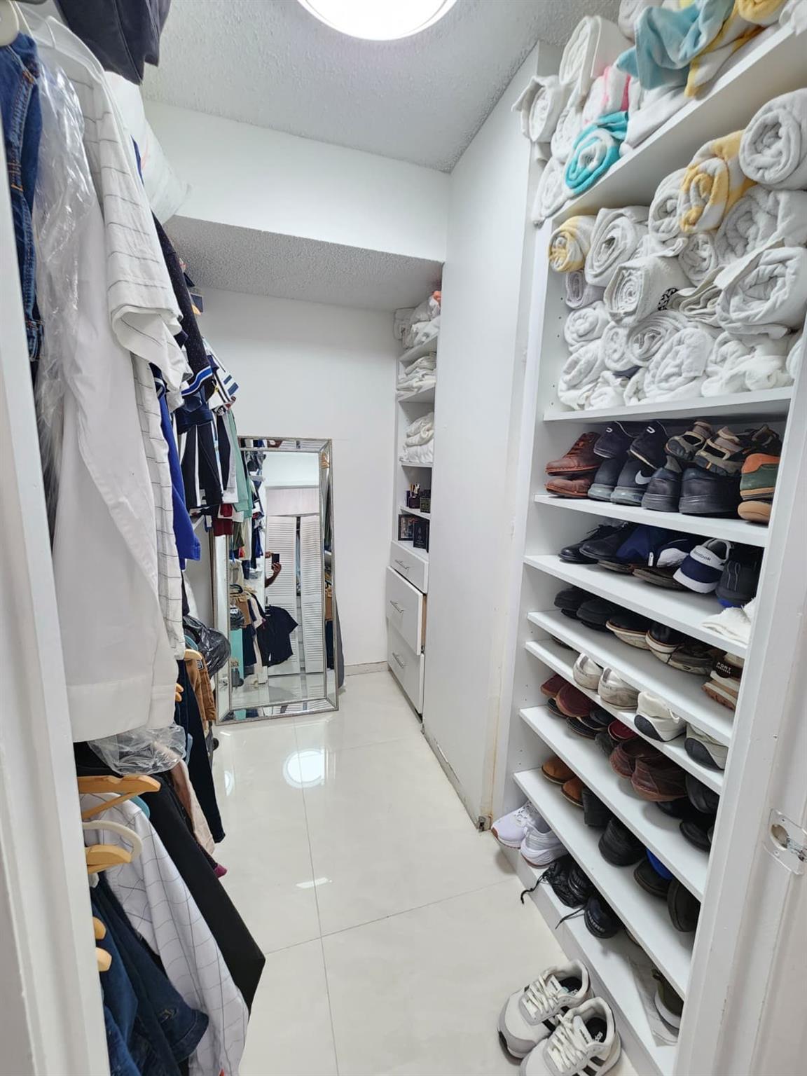 THE OLYMPUS - Residential