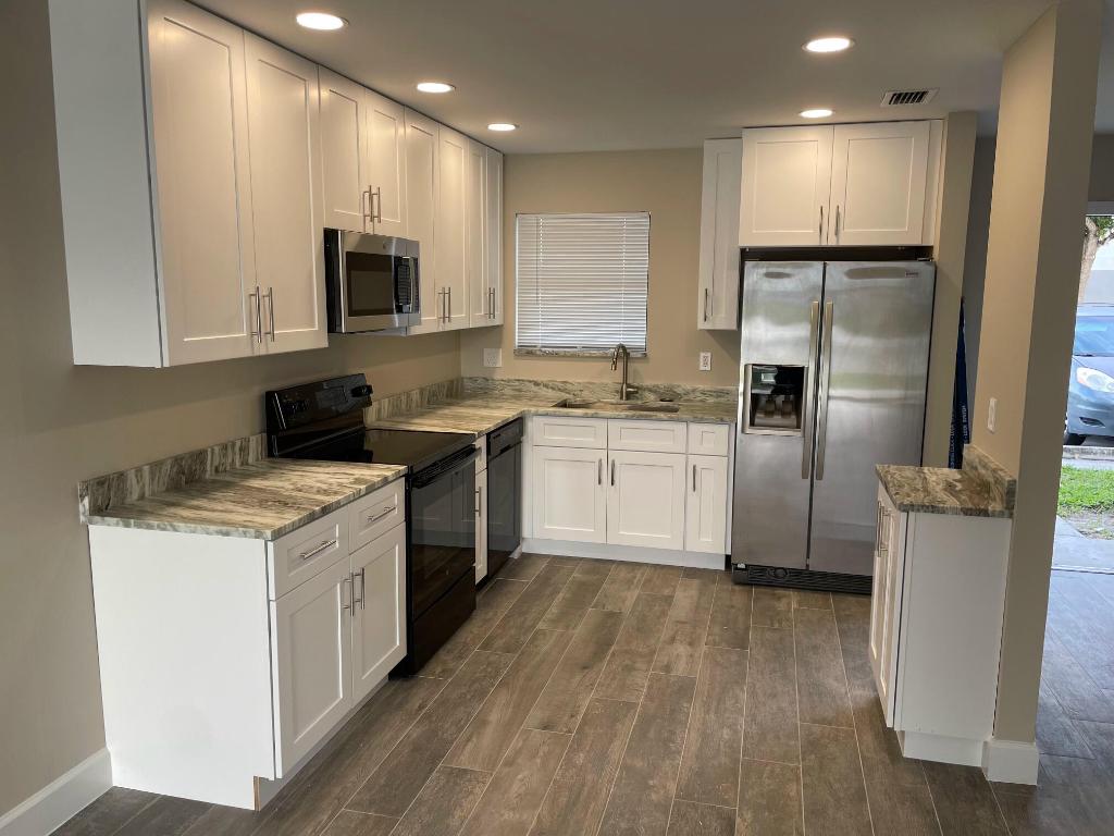 CANALAKE REPLAT - Residential Lease