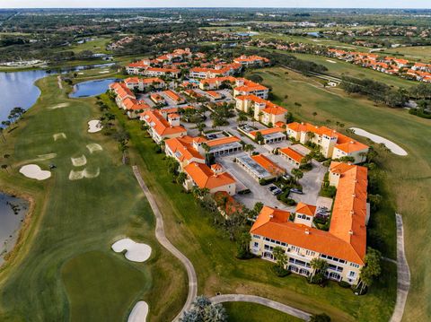 5040 Harmony Circle 205 Vero Beach FL 32967