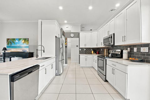 Tiny photo for 5115 NW 125th Avenue, Coral Springs, FL 33076 (MLS # B26091009)