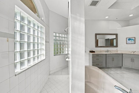 Tiny photo for 5115 NW 125th Avenue, Coral Springs, FL 33076 (MLS # B26091009)