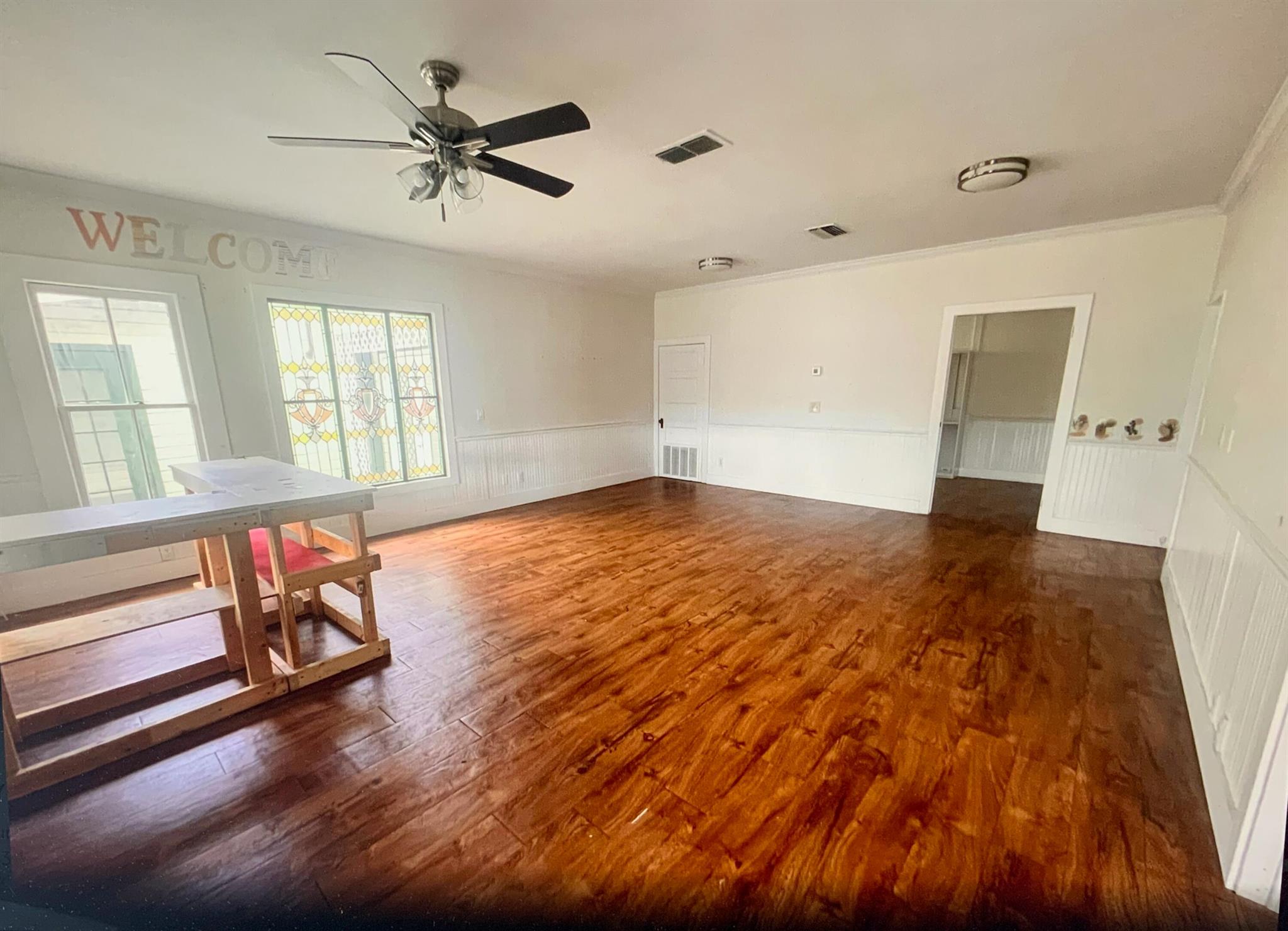 20607 W Pennsylvania Avenue