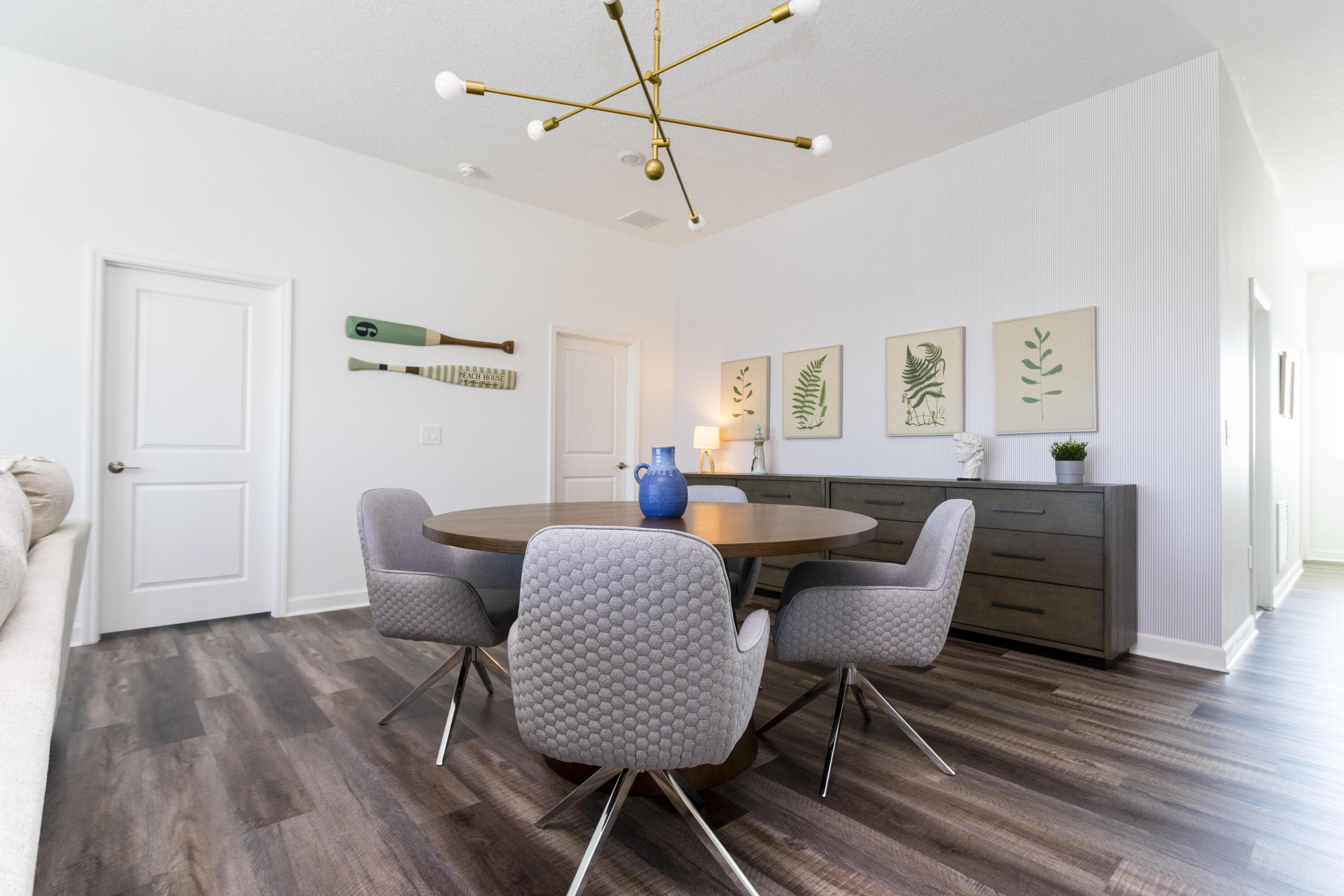 HARBOR ISLAND BEACH CLUB - Residential