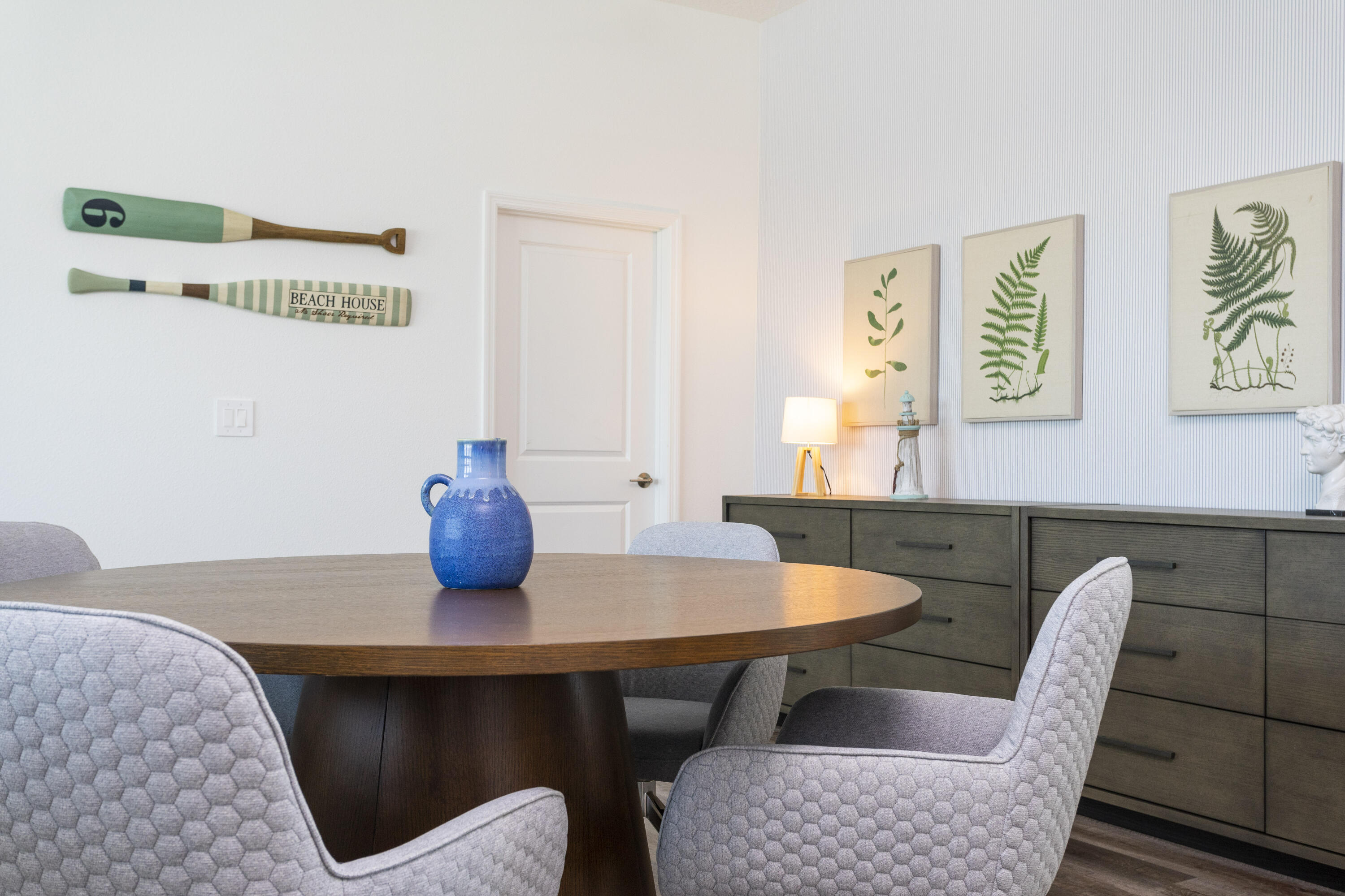 HARBOR ISLAND BEACH CLUB - Residential