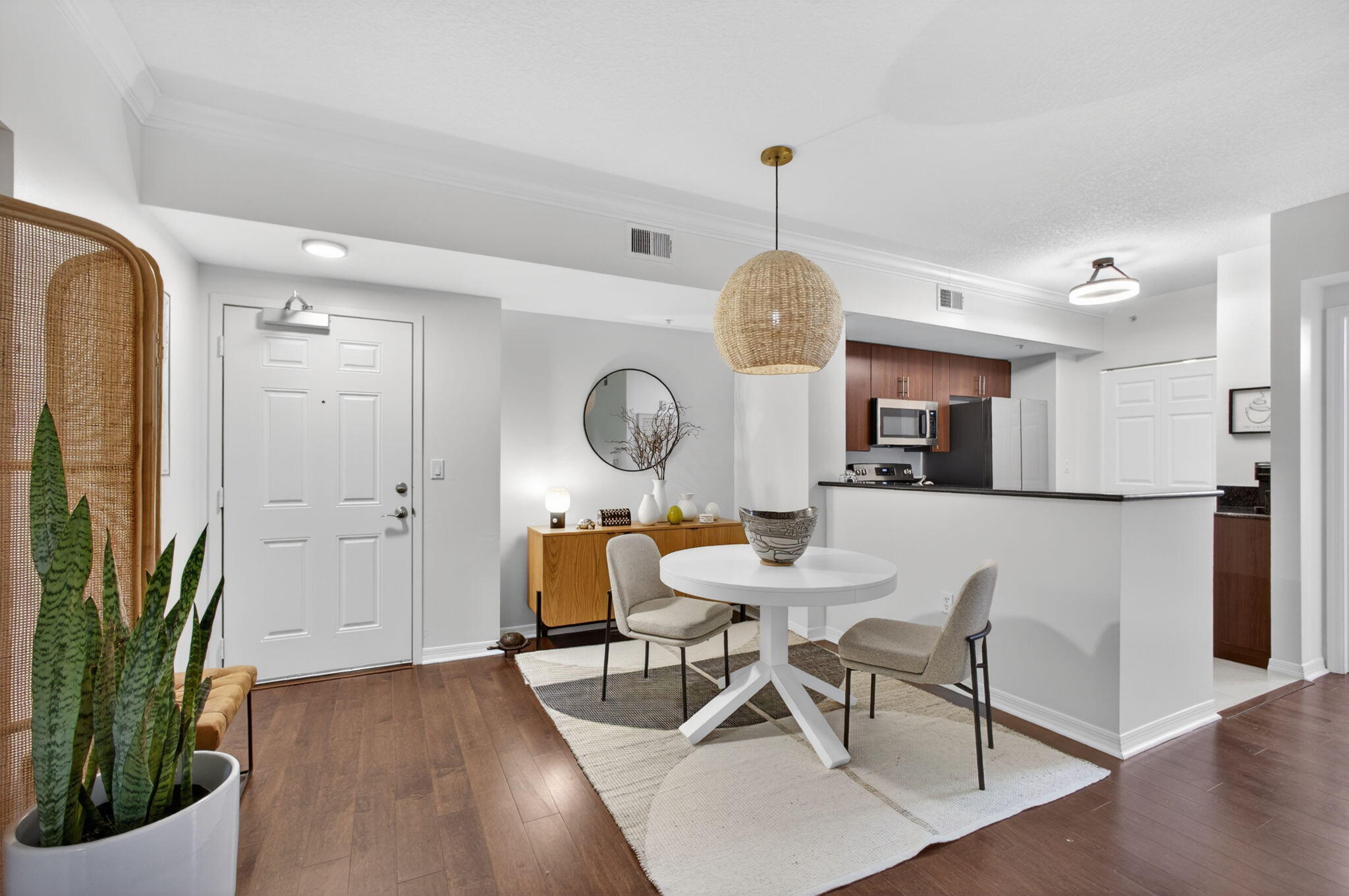 Properties 4903 Midtown Lane 3203