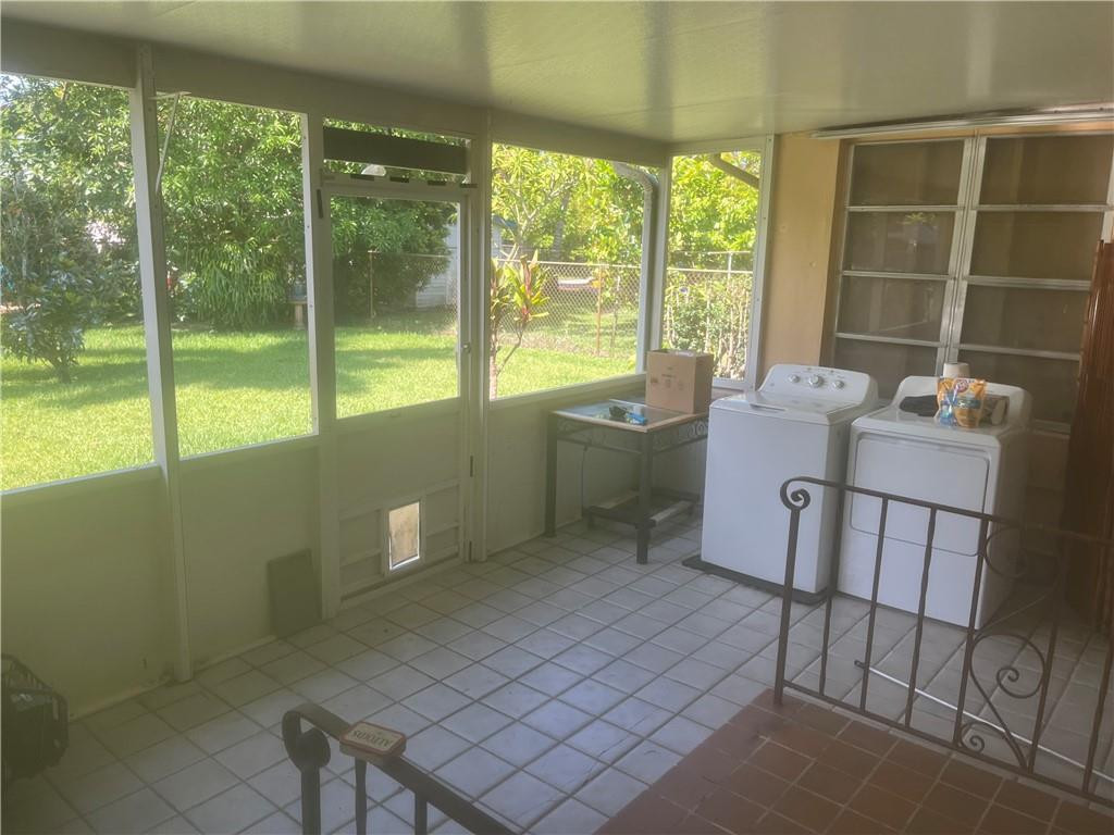 North Hollywood 4-1 B - Residential