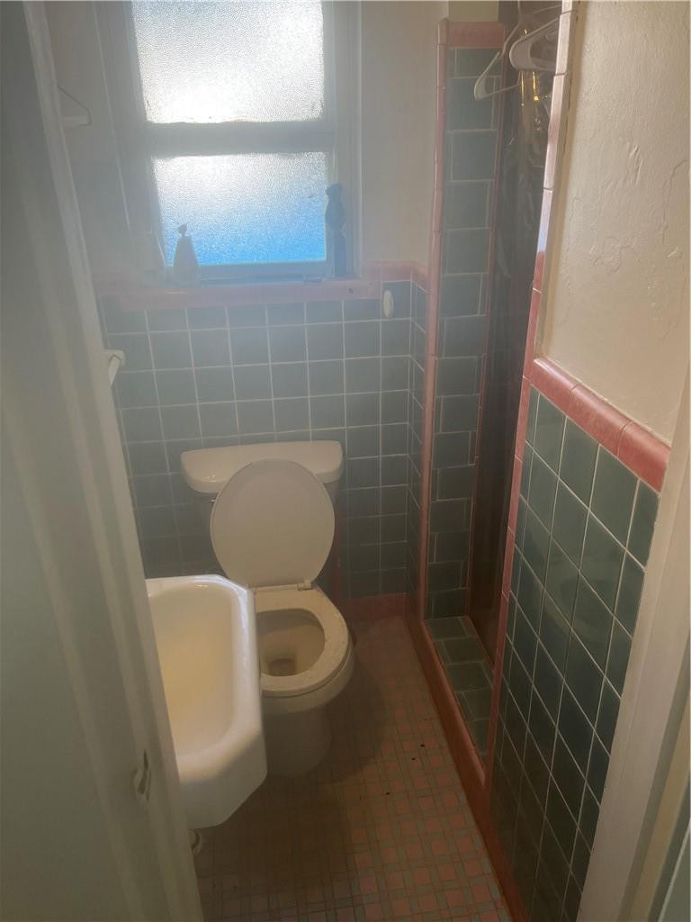 North Hollywood 4-1 B - Residential