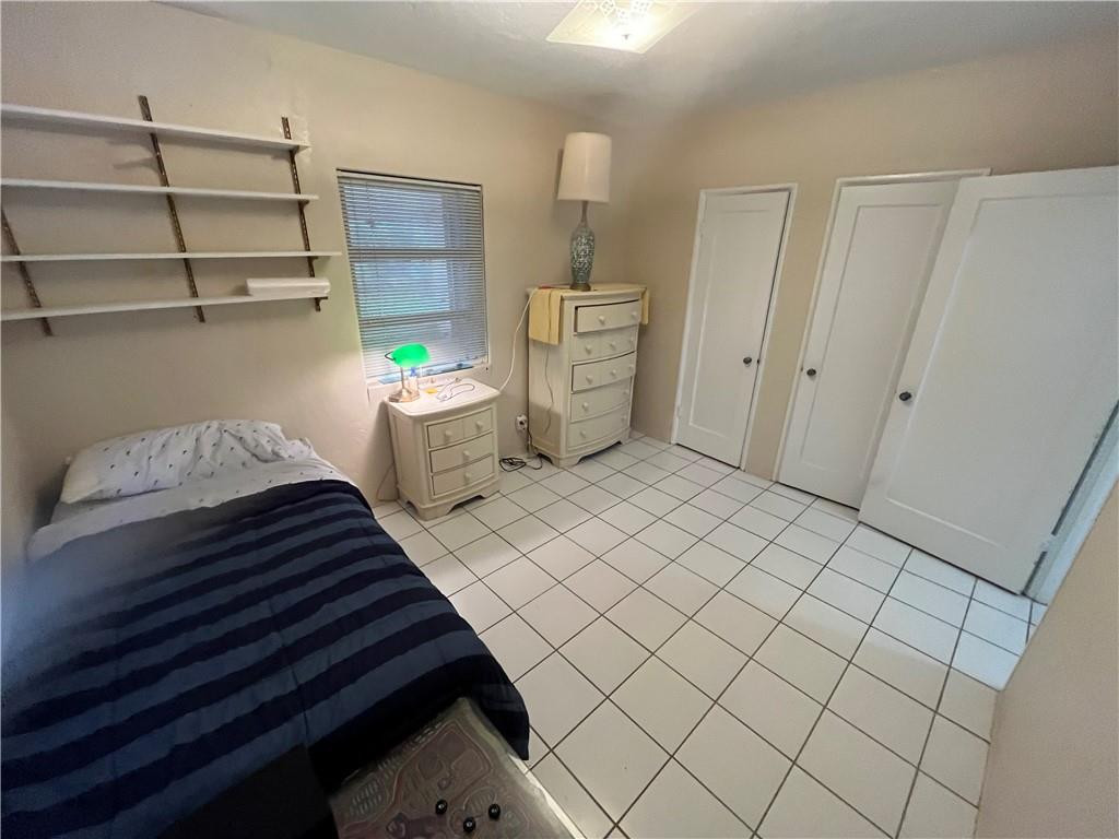 North Hollywood 4-1 B - Residential