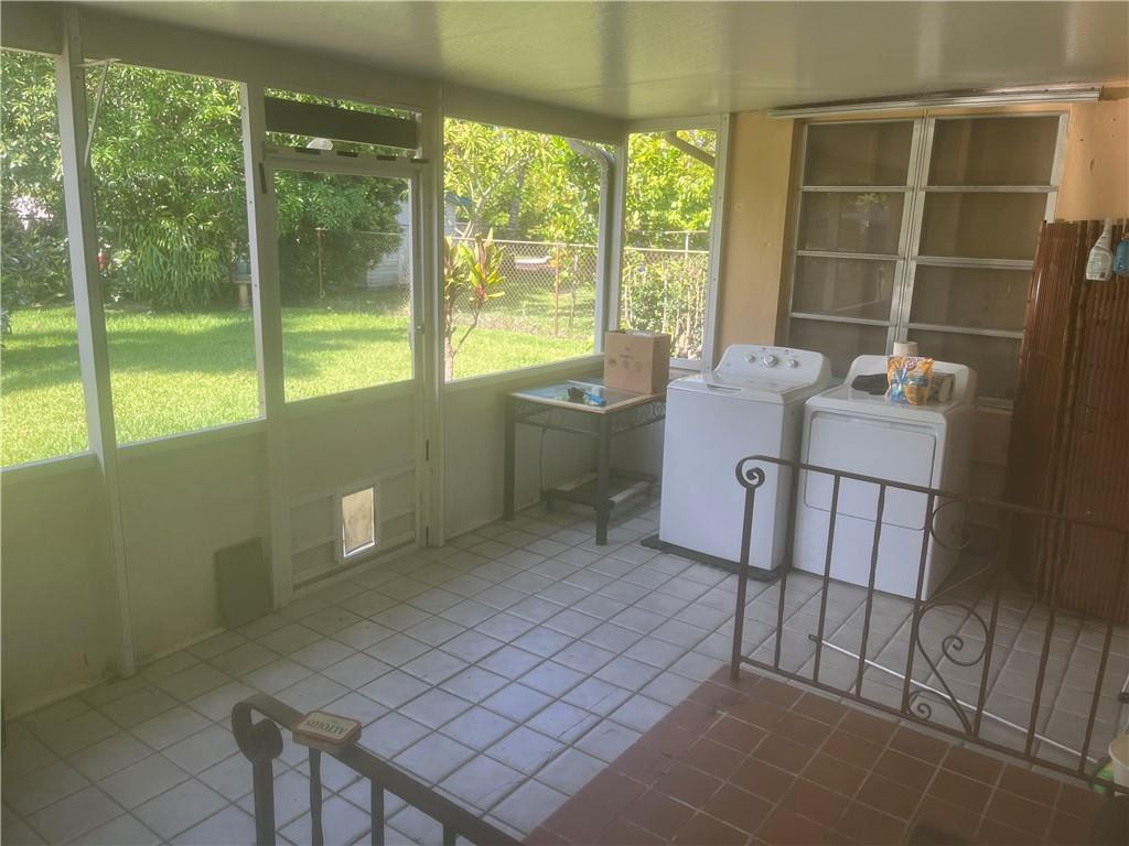 North Hollywood 4-1 B - Residential