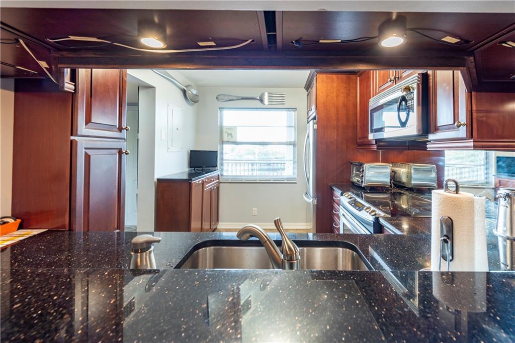 CYPRESS REACH - Residential