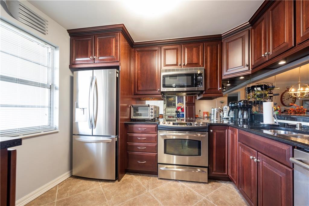 CYPRESS REACH - Residential