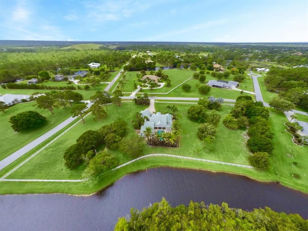 Photo of 9827 SW Ventura Drive, Palm City, FL 34990 (MLS # R10735524)