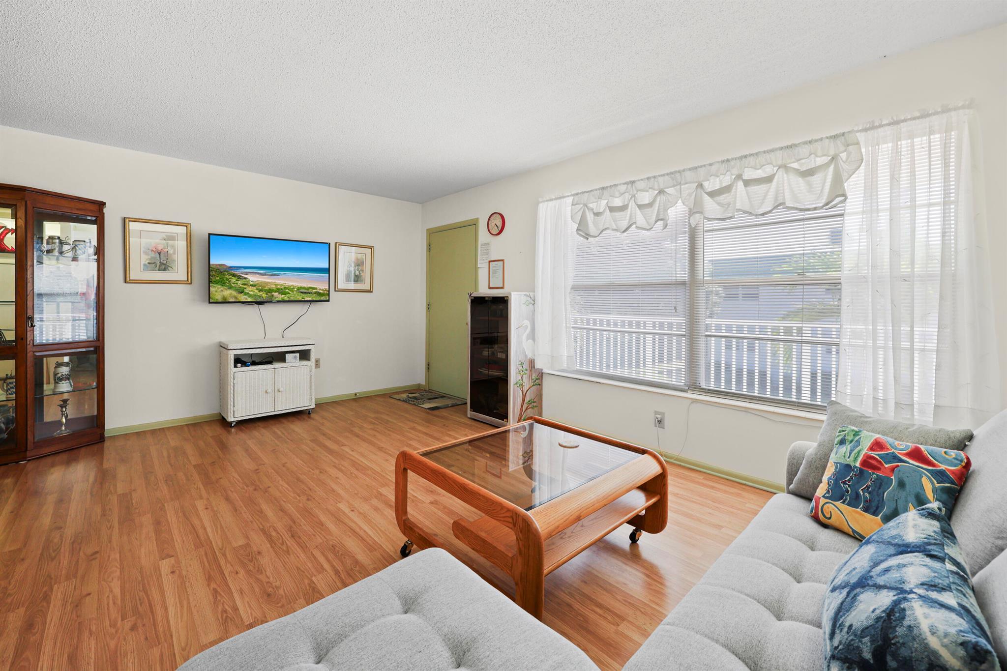 2800 Indian River Boulevard 7t