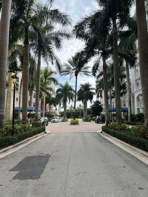 806 E Windward Way 216 Lantana FL 33462