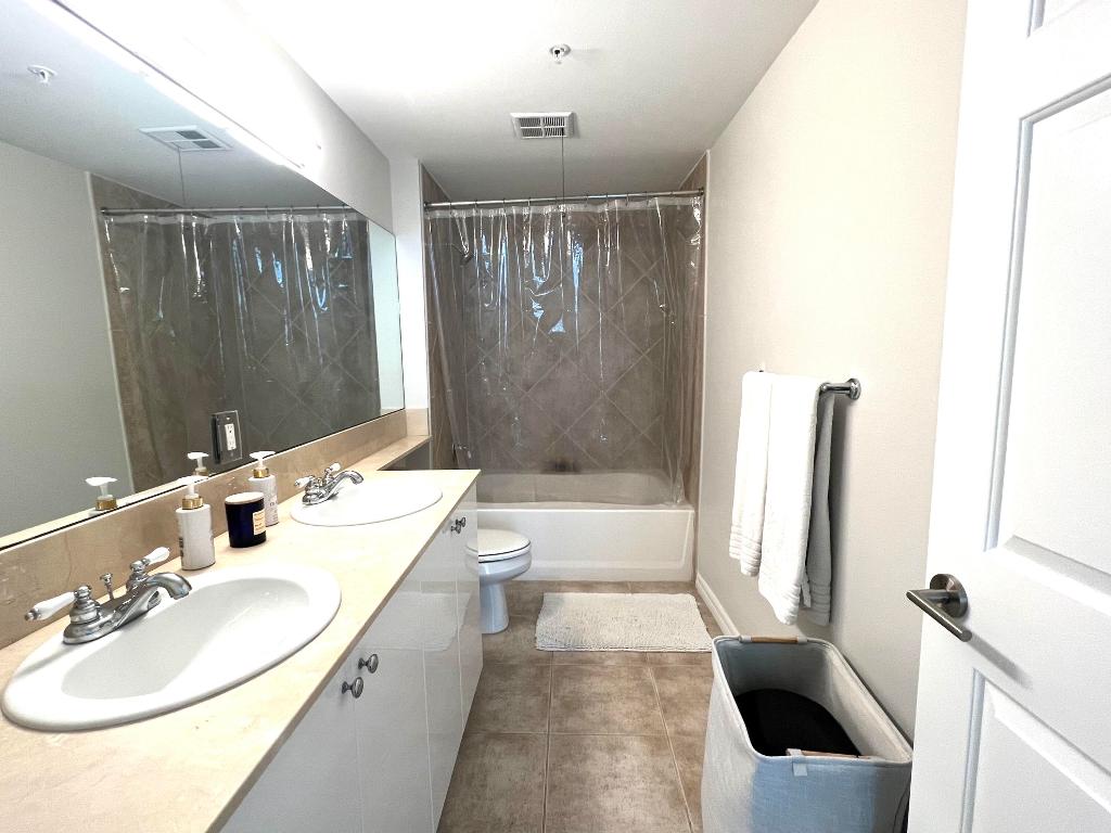 MOORINGS AT LANTANA CONDO 3 - Residential Lease