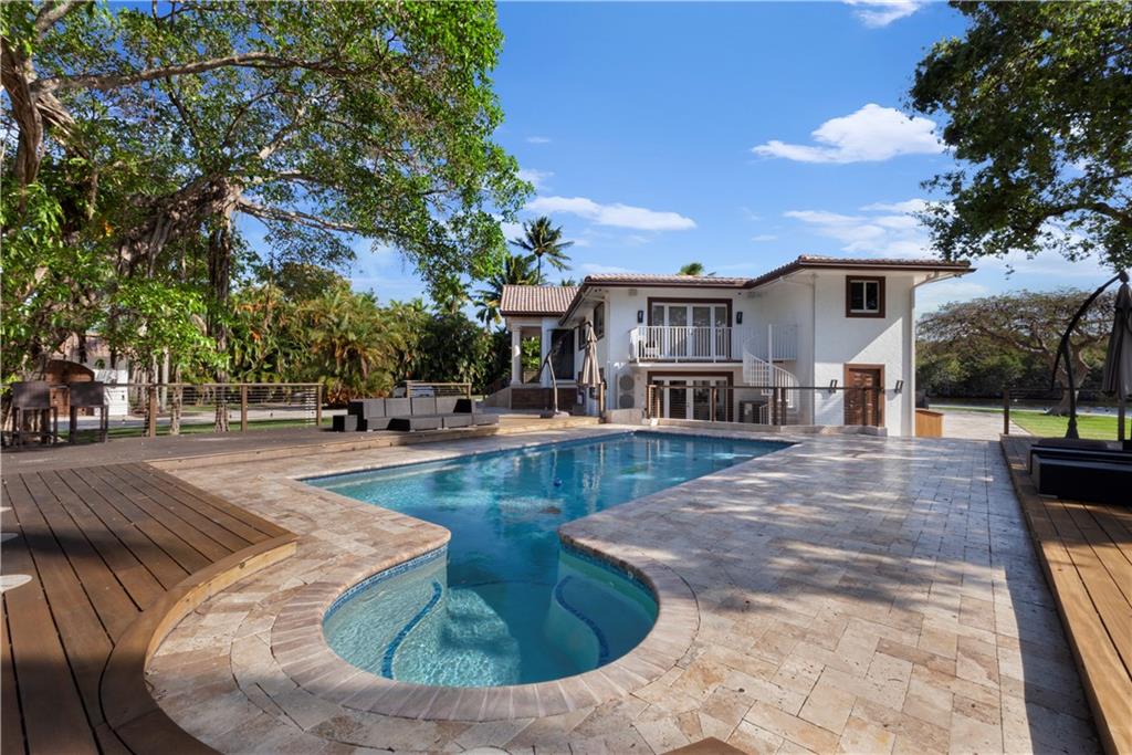 Palm Grove Acres - Residential