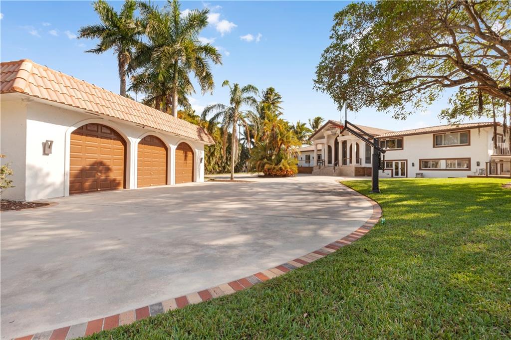 Palm Grove Acres - Residential